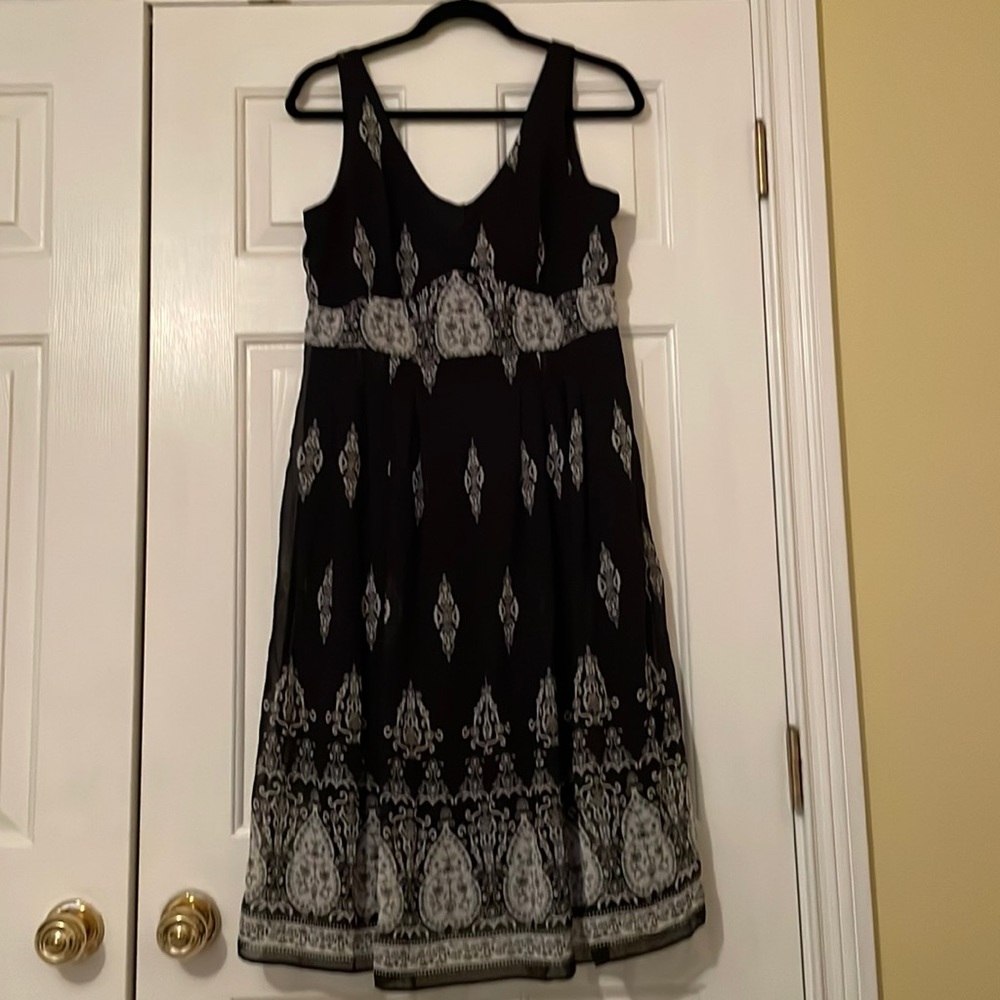 R & M Richards Black & White Dress
